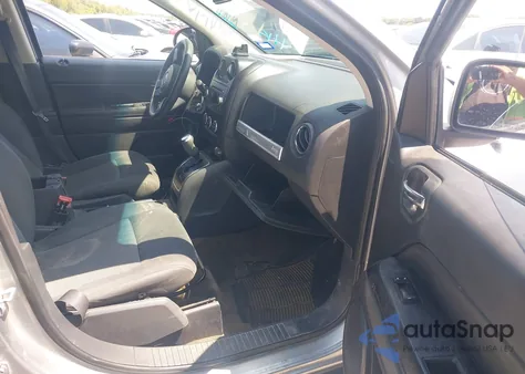 2016 Jeep Compass Sport from USA, damaged, VIN 1C4NJCBA8GD569076